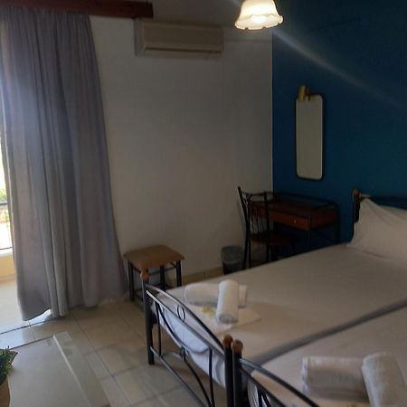 Hotel Tainaro Loutra Edipsou  Buitenkant foto