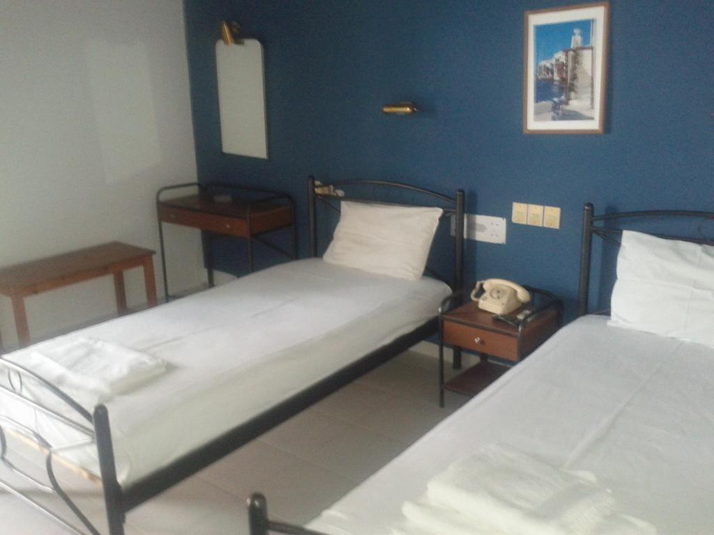 Hotel Tainaro Loutra Edipsou  Kamer foto